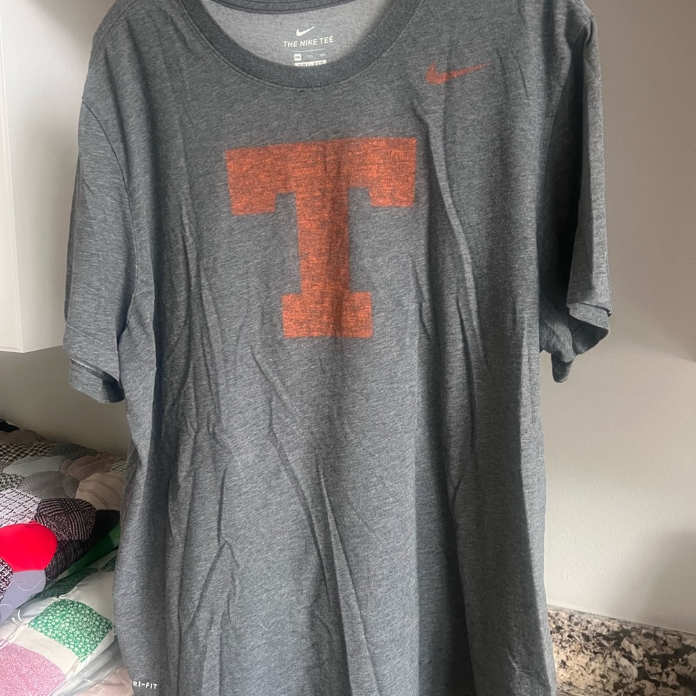 Nike Gray T-Shirt with Texas Rangers Logo